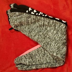 Bobbie Brooks "Fearless" Sweatpants Size Medium